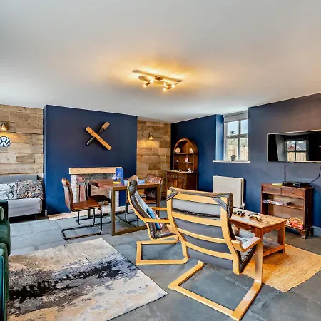 The Carriage House Retreat *